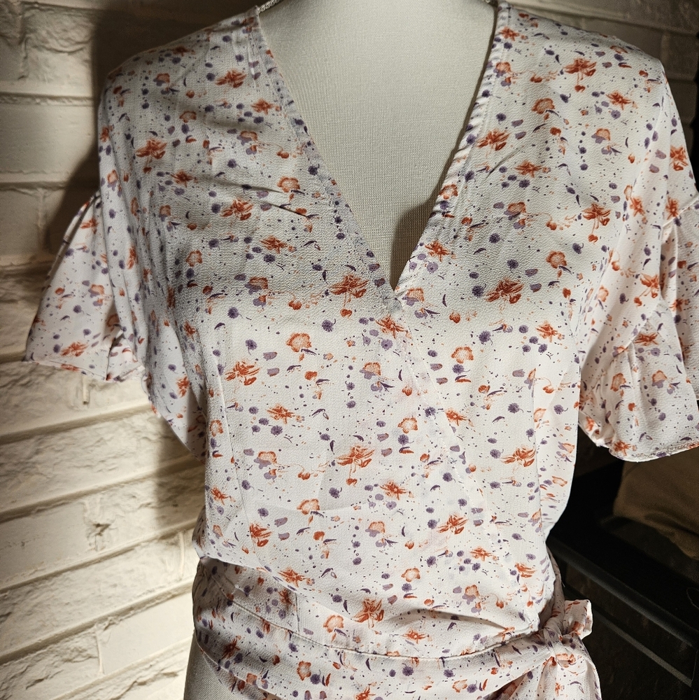 Floral V-Neck Blouse - White and Purple